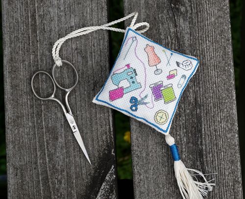Scissor Keeps